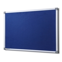 Oppslagstavle blå filt - 120x90 cm